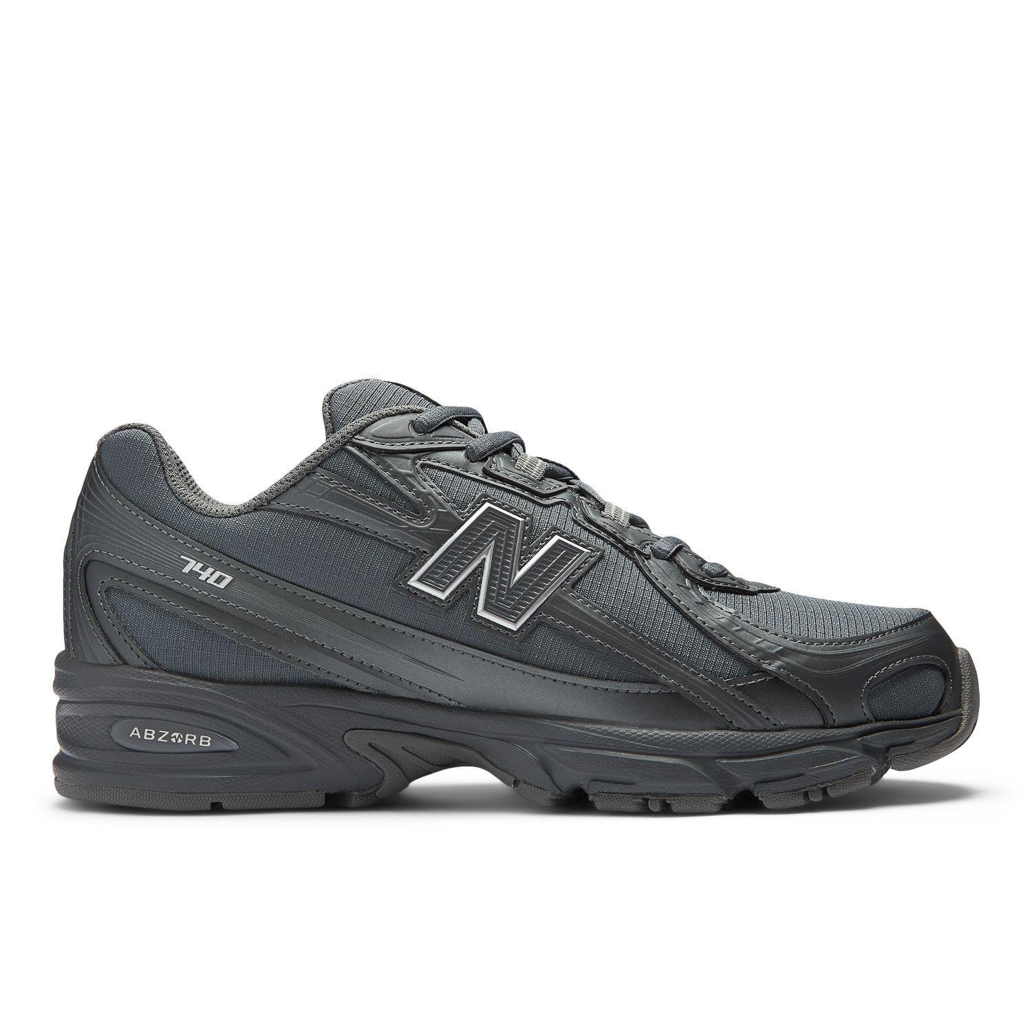 Zapatillas Urbanas Unisex New Balance 740 Gris/Negra-0
