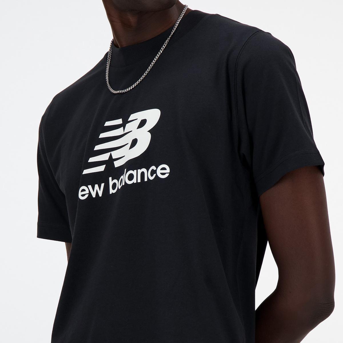 Polera Lifestyle Hombre New Balance Essentials Negra-2