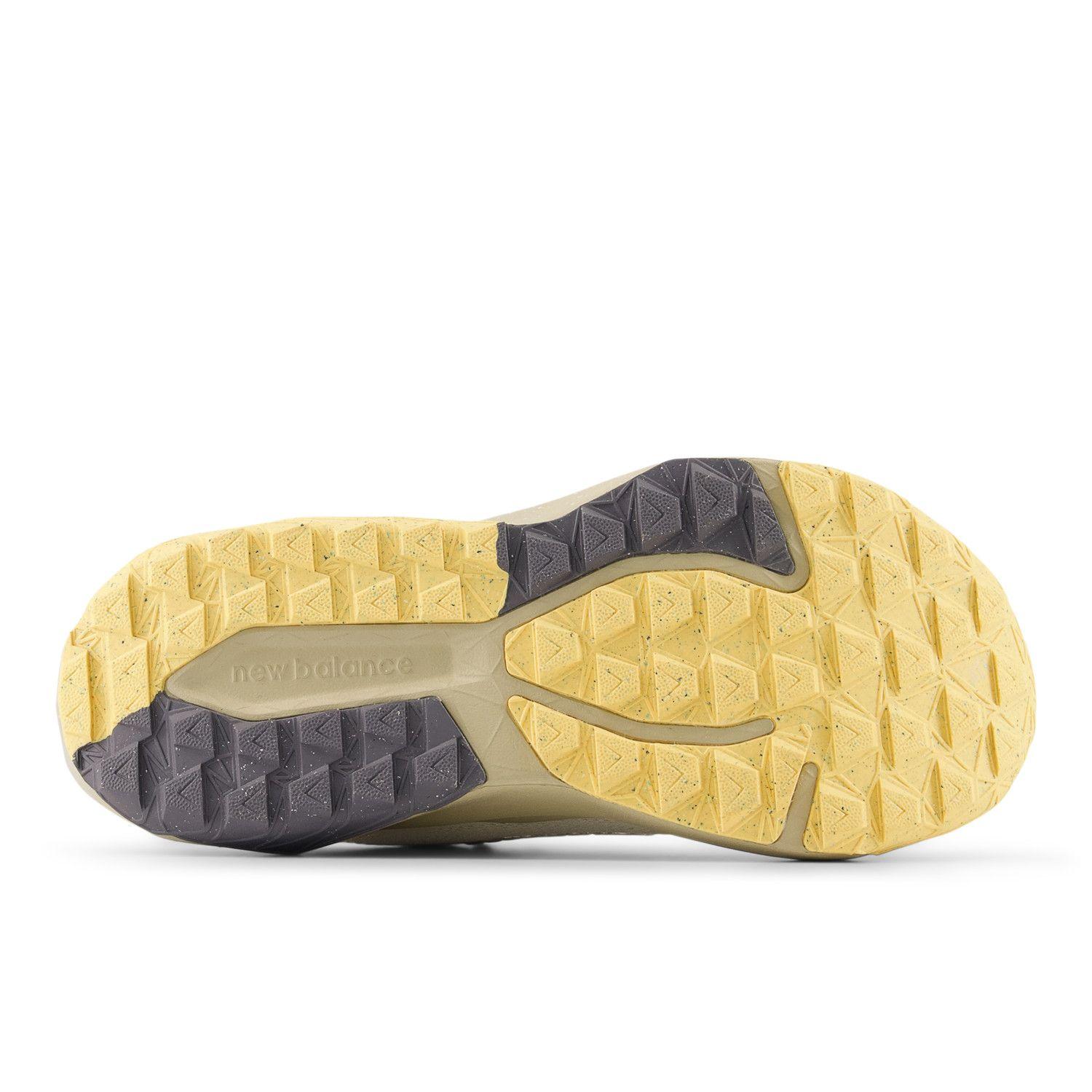 Zapatillas Trail Mujer New Balance Dynasoft Nitrel v6 Café-4