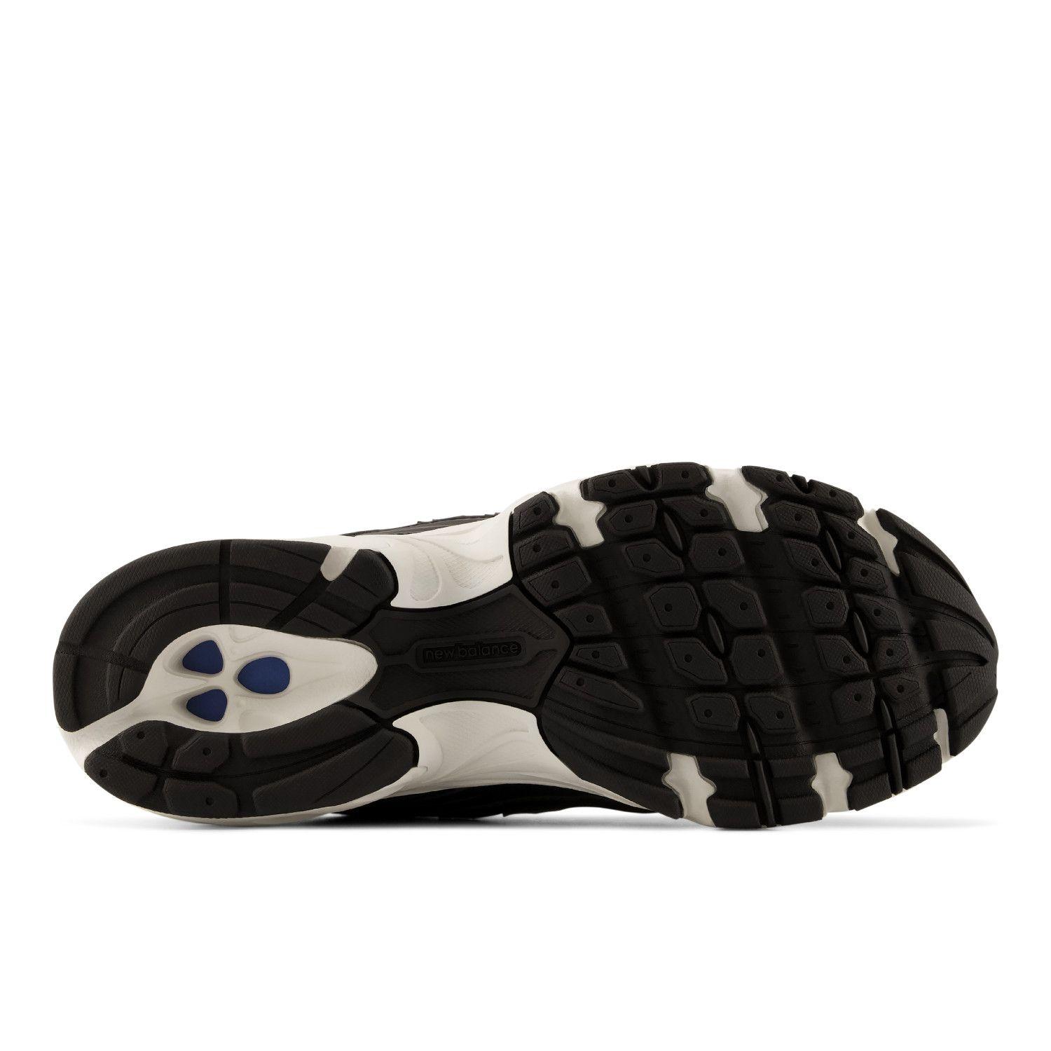 Zapatillas Urbanas Unisex New Balance 740 Negra/Print-4