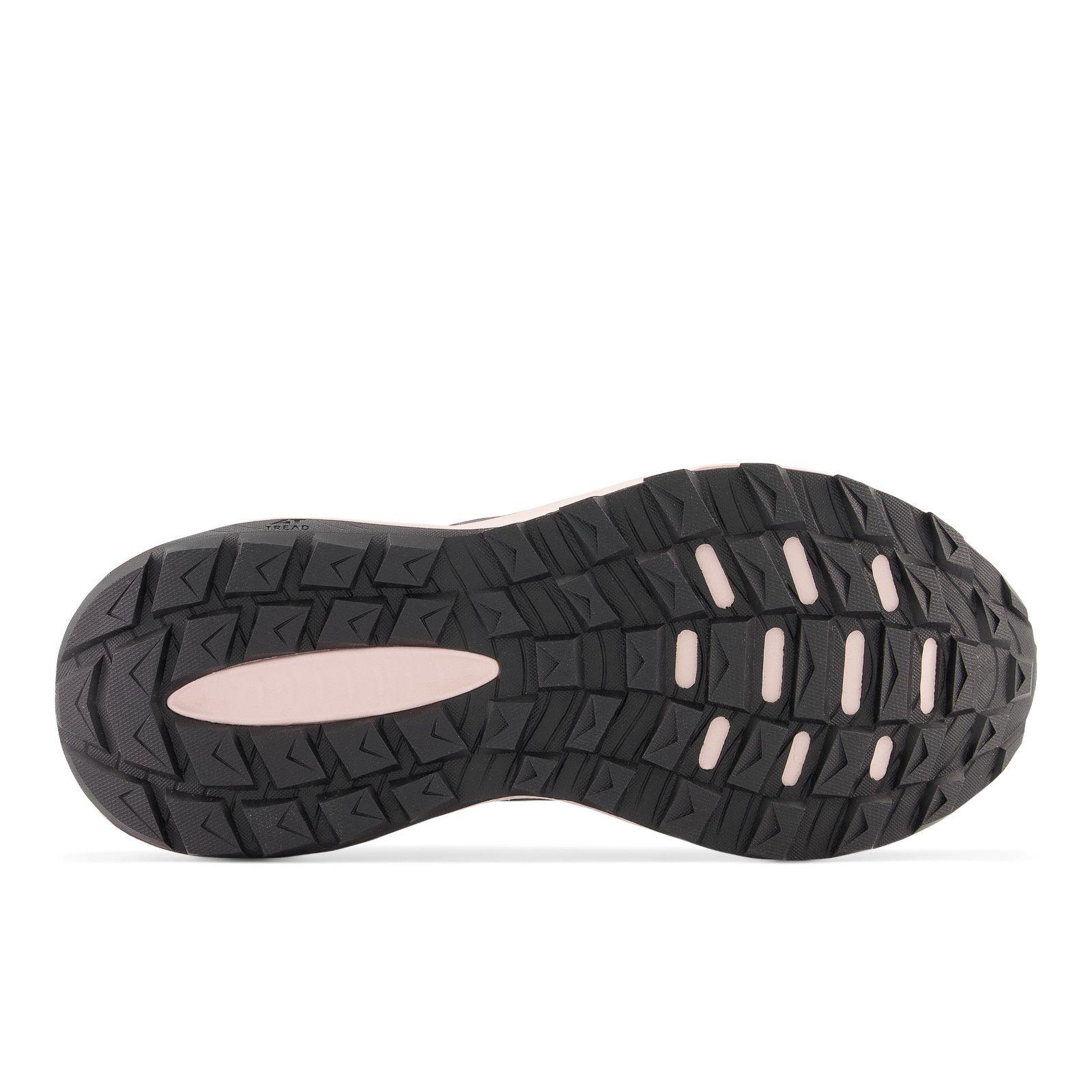 Zapatillas Trail Running Mujer New Balance WTNTRLB5 Negro-4