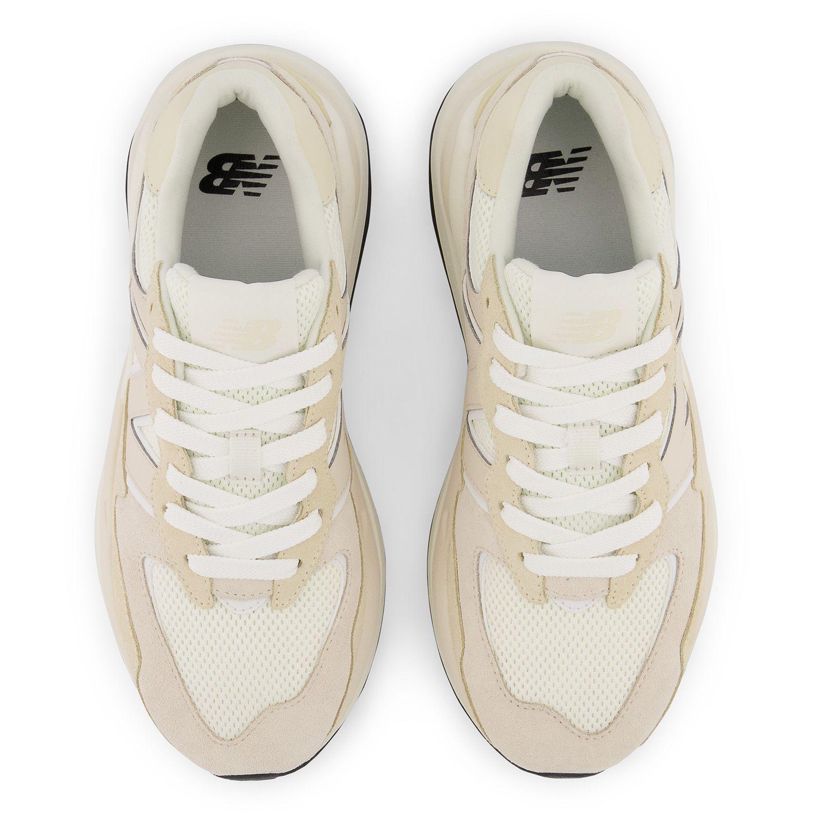Zapatillas Urbanas Mujer New Balance 5740 Beige-4