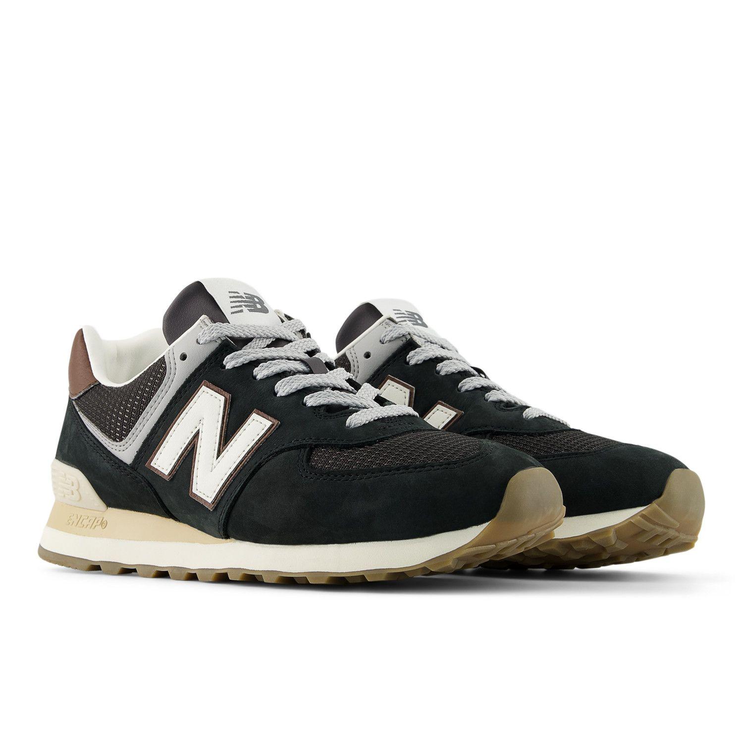 Zapatillas Urbanas Unisex New Balance 574 Negras/Café-3