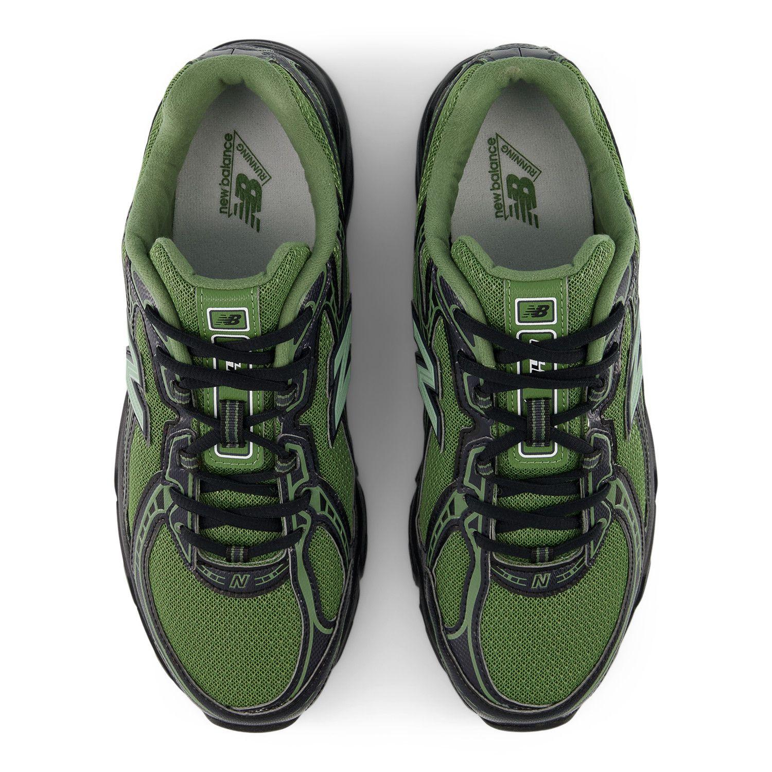 Zapatillas Urbanas Unisex New Balance 740 Verde/Negras-2