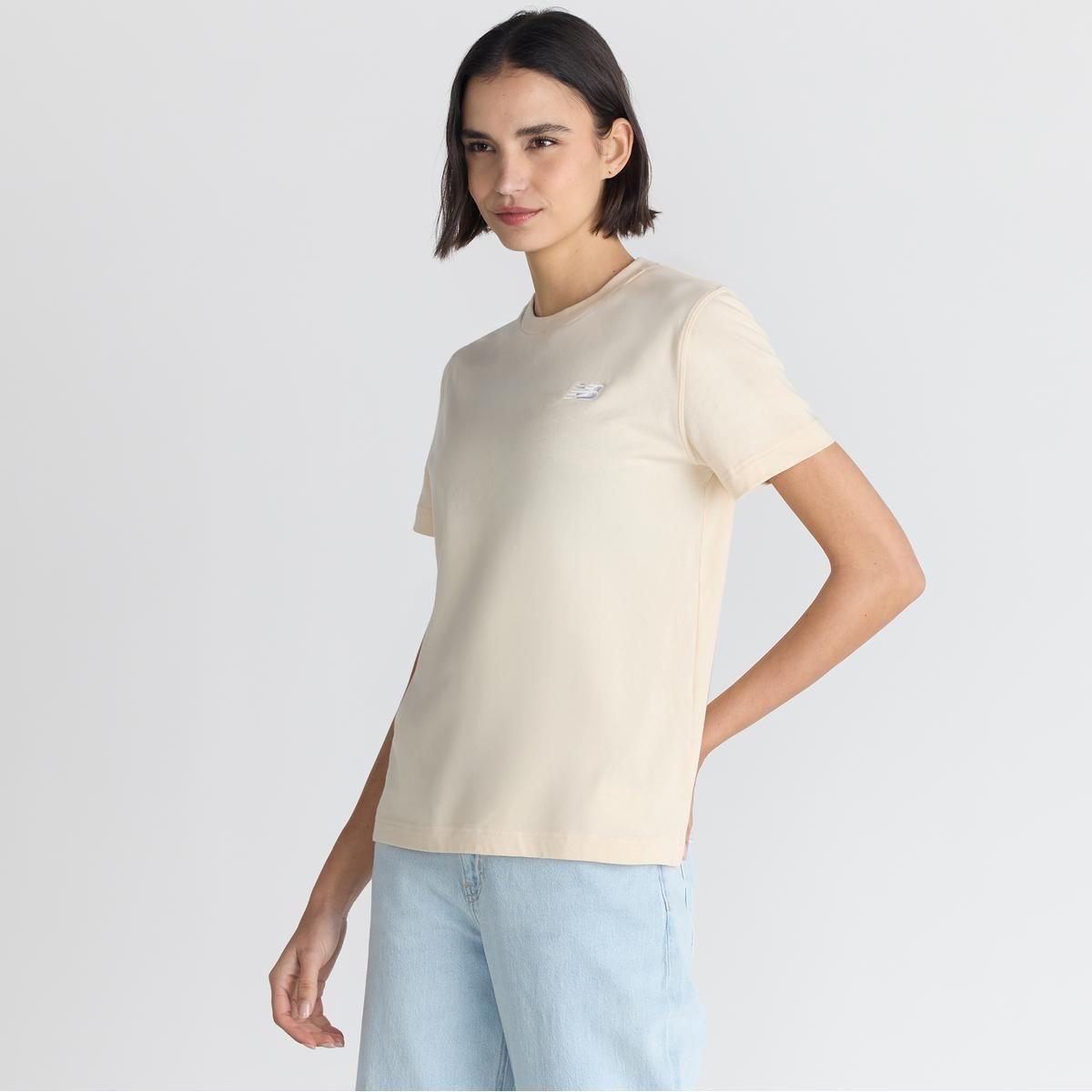 Polera Lifestyle Mujer New Balance Sport Essentials Beige-2