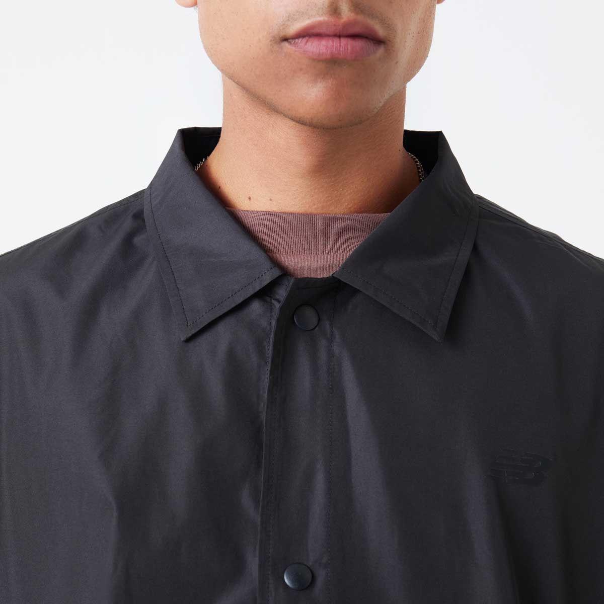 Chaqueta Lifestyle Hombre New Balance Lightweight Negra-3
