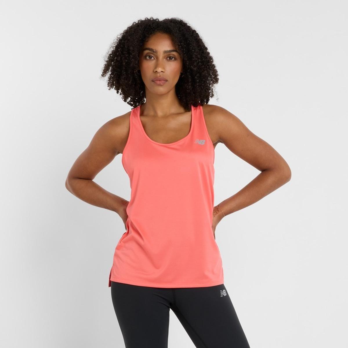 Polera Running Mujer New Balance Sport Essentials Rosada-2