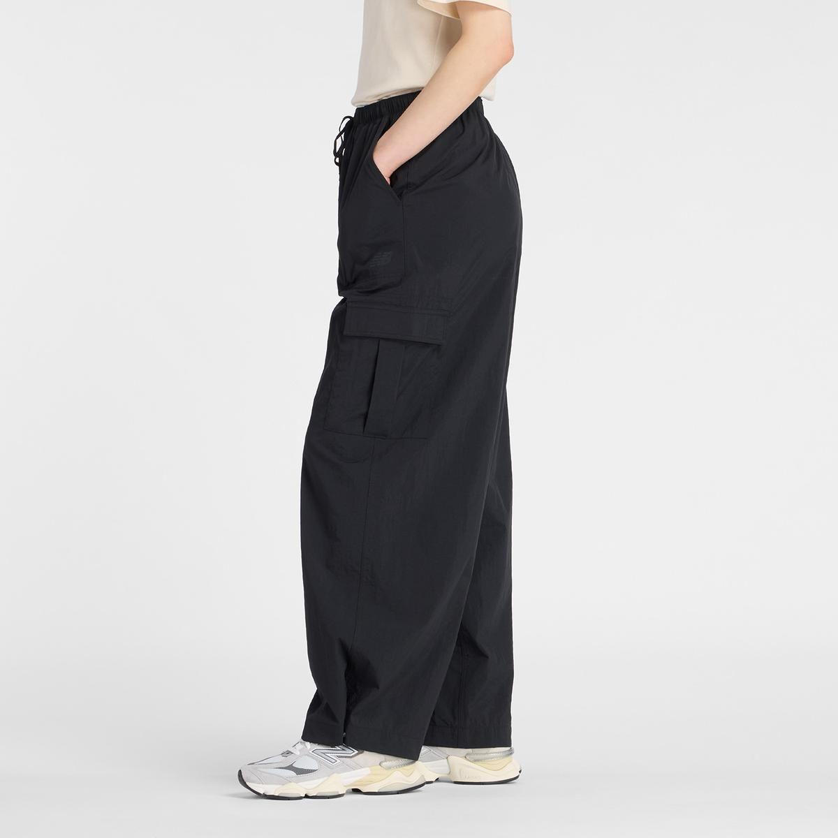 Pantalón Lifestyle Mujer New Balance Woven Cargo Negro-2