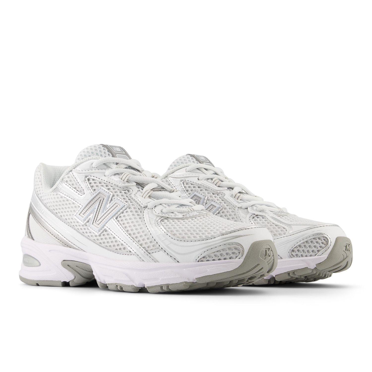 Zapatillas Urbanas Unisex New Balance 740 Blanca/Plateado-4