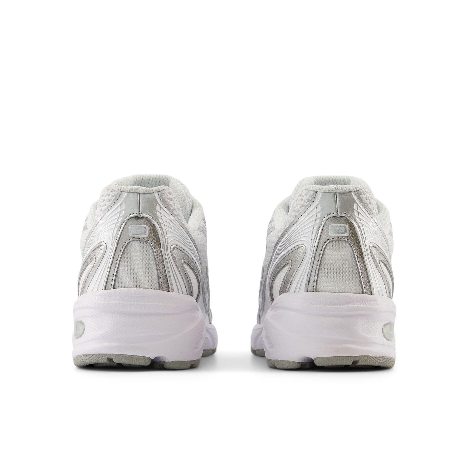 Zapatillas Urbanas Unisex New Balance 740 Blanca/Plateado-5