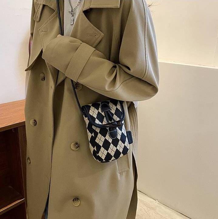 Cartera Bolso mini bag De Celular Negro y Blanco-1