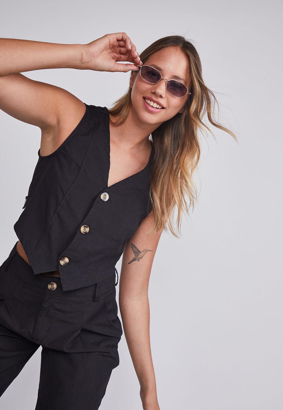 Pantalón Mujer Negro Liviano Pinzas Sioux-1