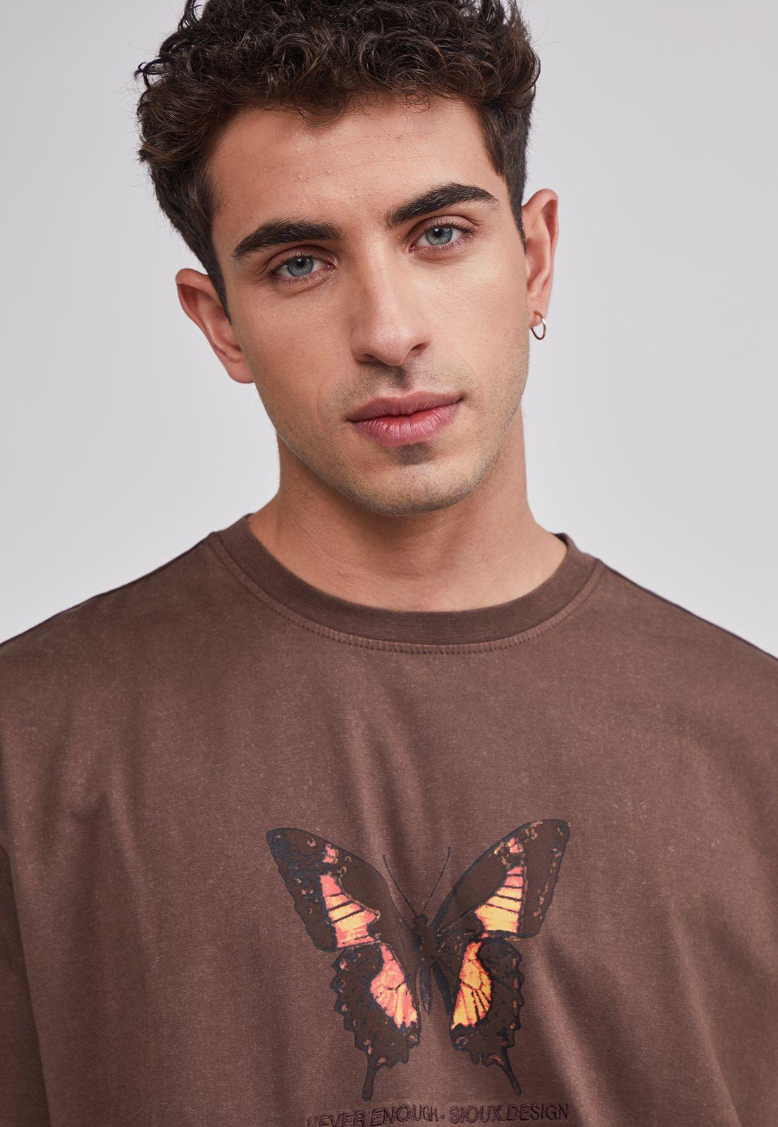 Polera Hombre Relaxed Mariposa Café Sioux-2