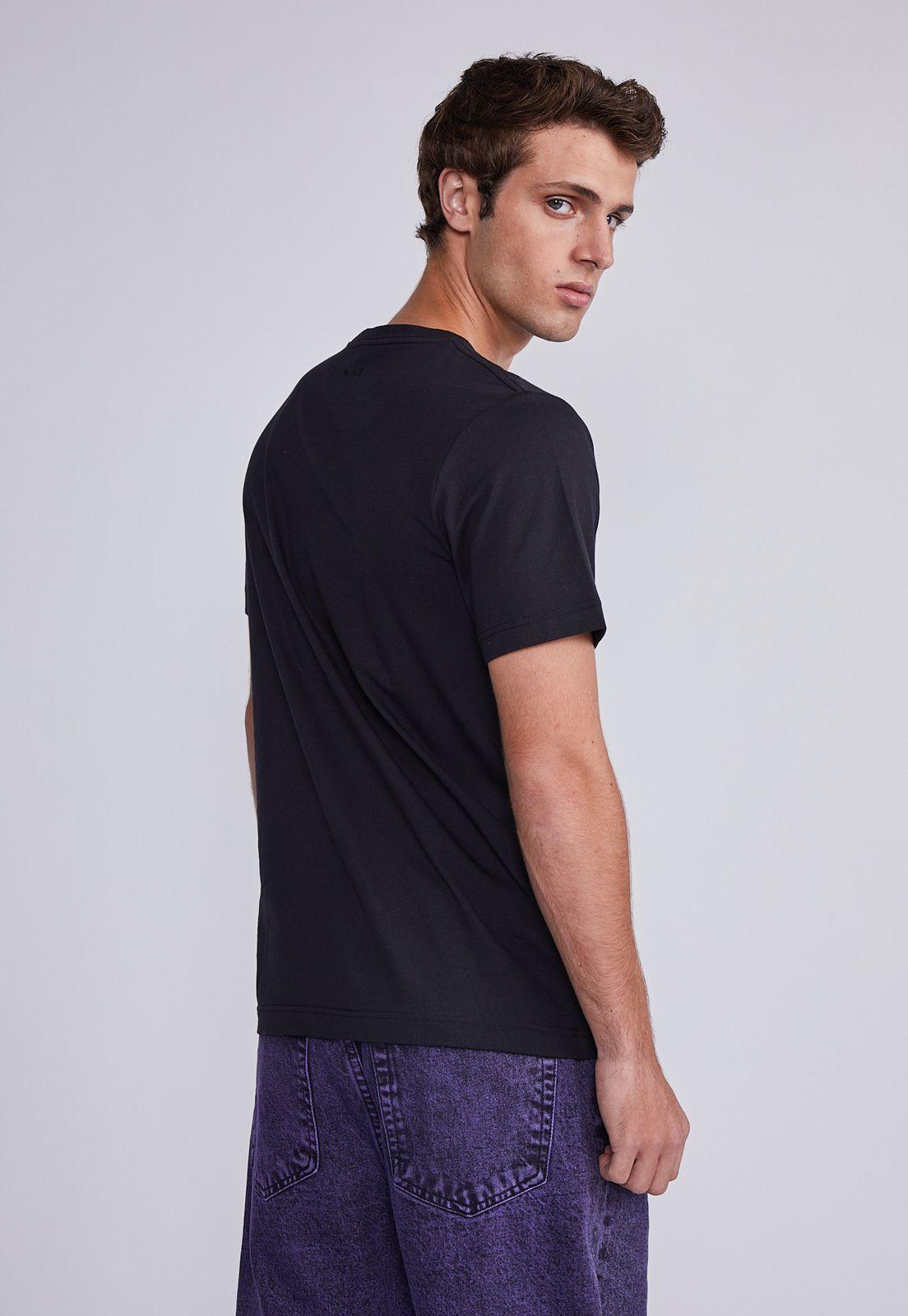 Polera Hombre Negro Visual Reality Sioux-2