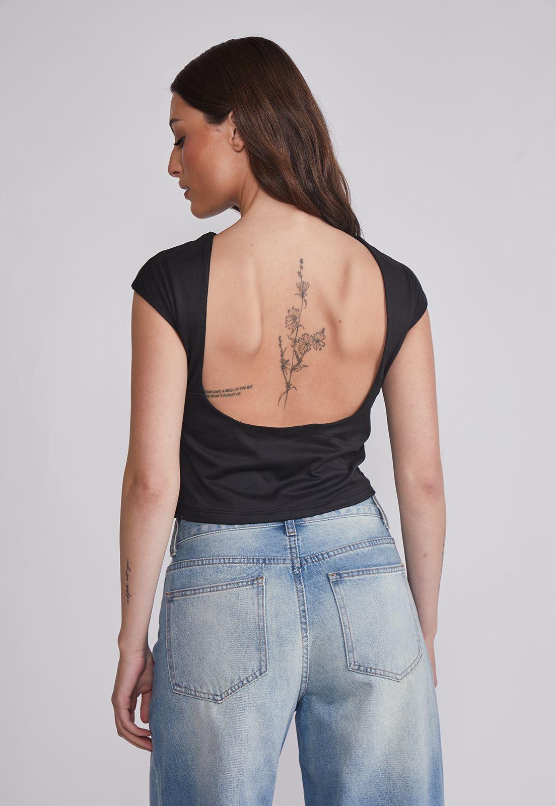 Polera Mujer Espalda Rebajada Negro Sioux-2