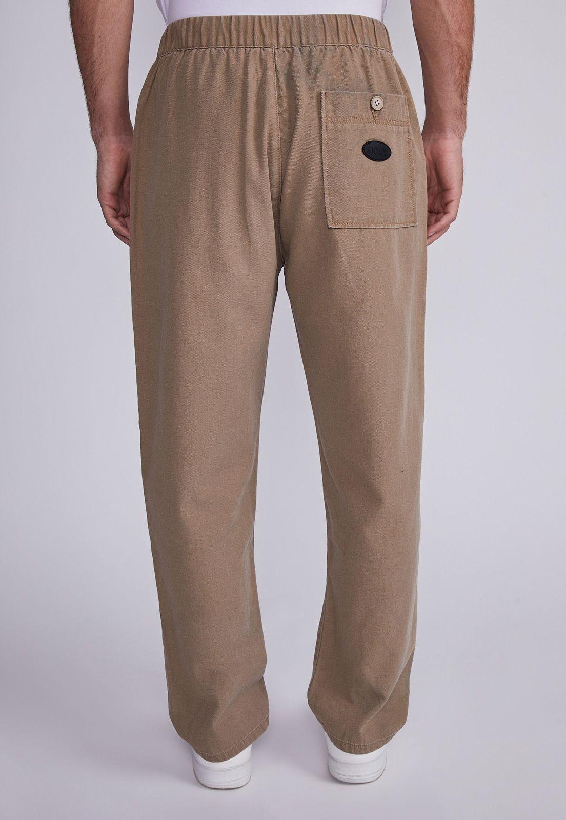Pantalón Hombre Arena Gabardina Con Botón Sioux-2