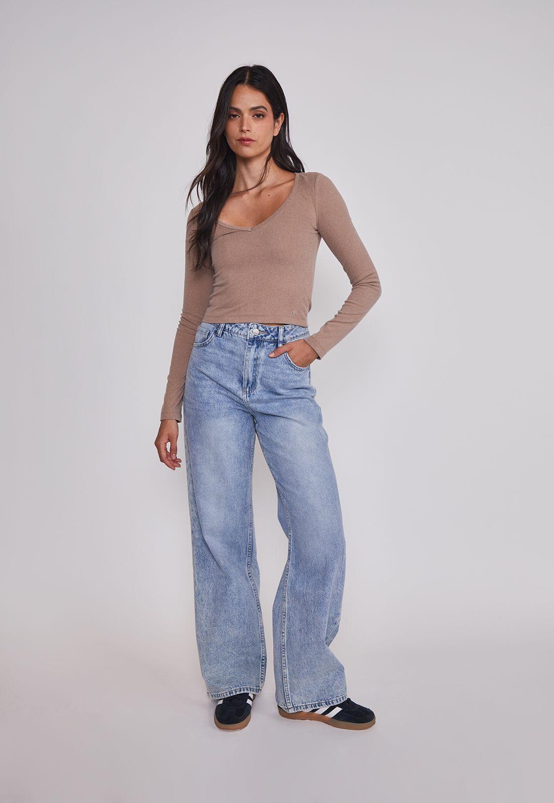 Polera Mujer Soft Cuello V Arena Sioux-2