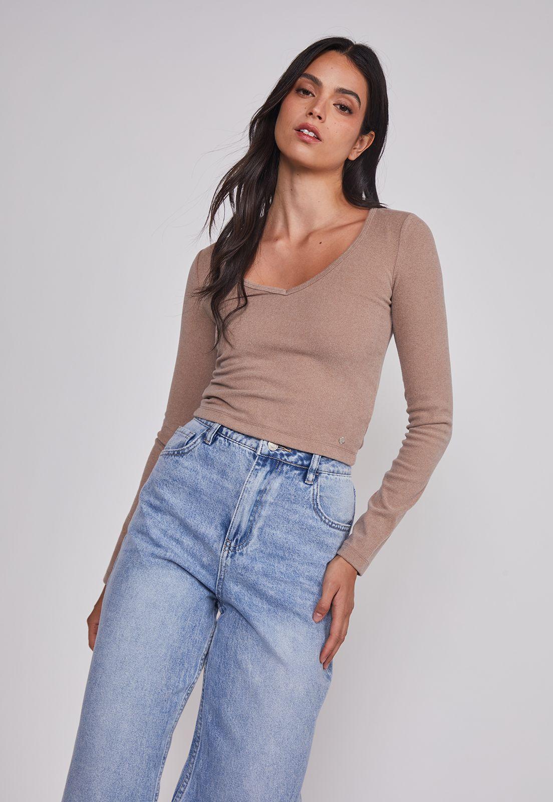 Polera Mujer Soft Cuello V Arena Sioux-4