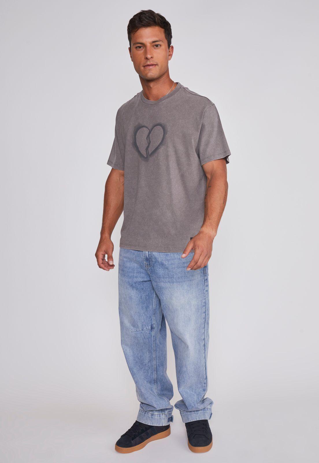 Polera Hombre Relaxed Corazón Café Sioux-2