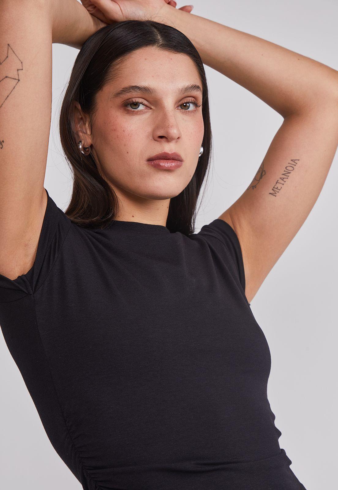 Polera Mujer Recogido Costados Negro Sioux-2