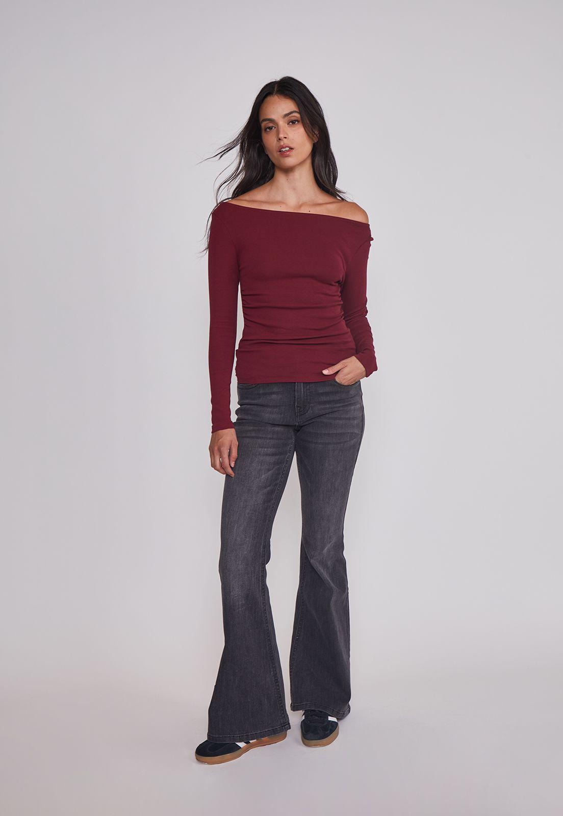 Polera Mujer Drapeada Color Burdeo Sioux-2