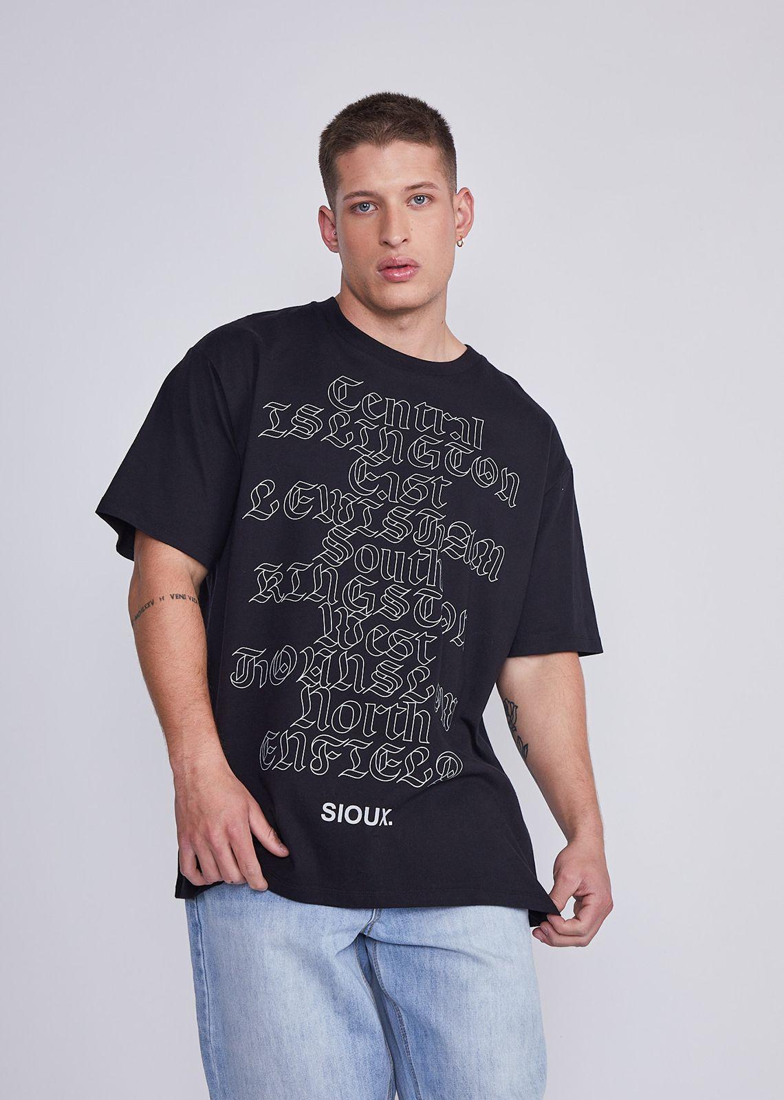 Polera Hombre Negro Letras Goticas Sioux-1