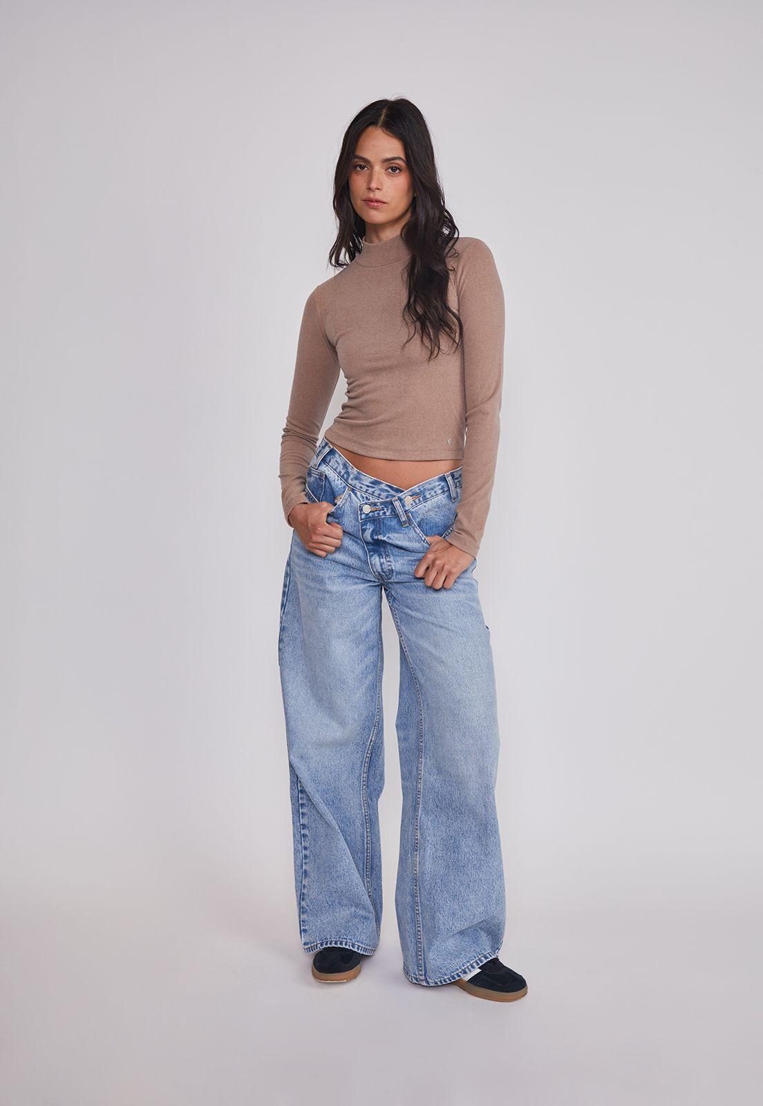 Polera Mujer Soft Cuello Alto Arena Sioux-2