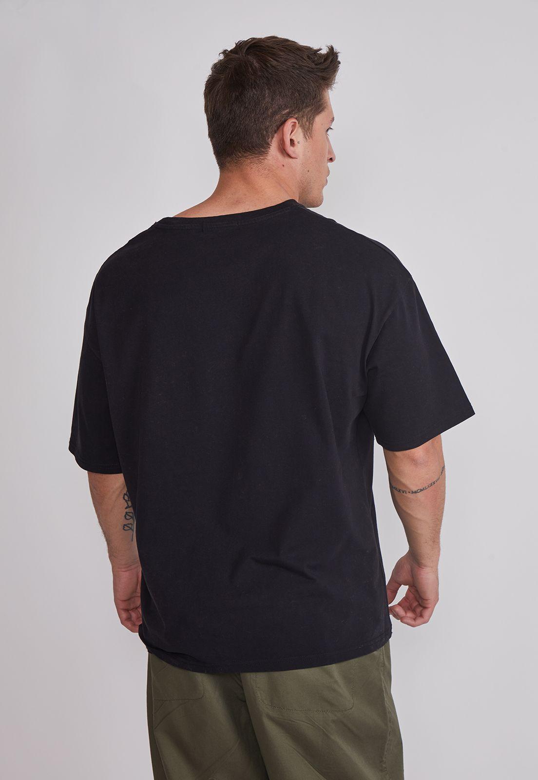 Polera Hombre Boxy Bordado Negro Sioux-3