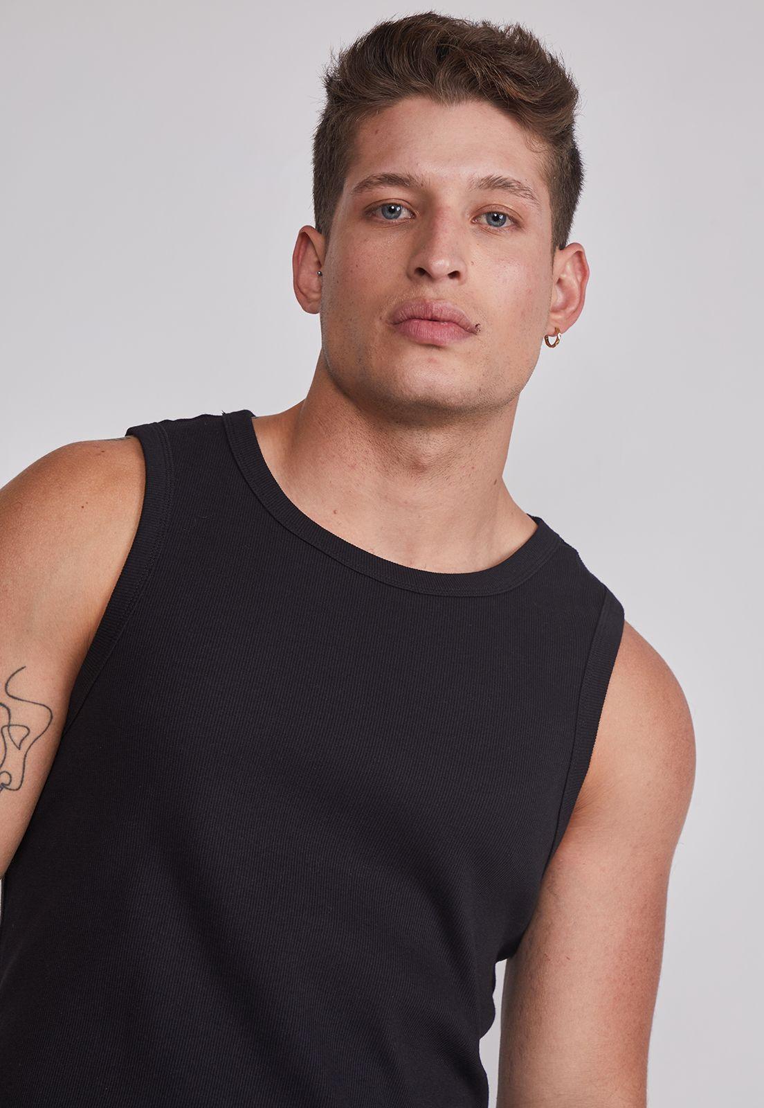 Polera Sin Manga Hombre Sin Manga Lisa Negro Sioux-2