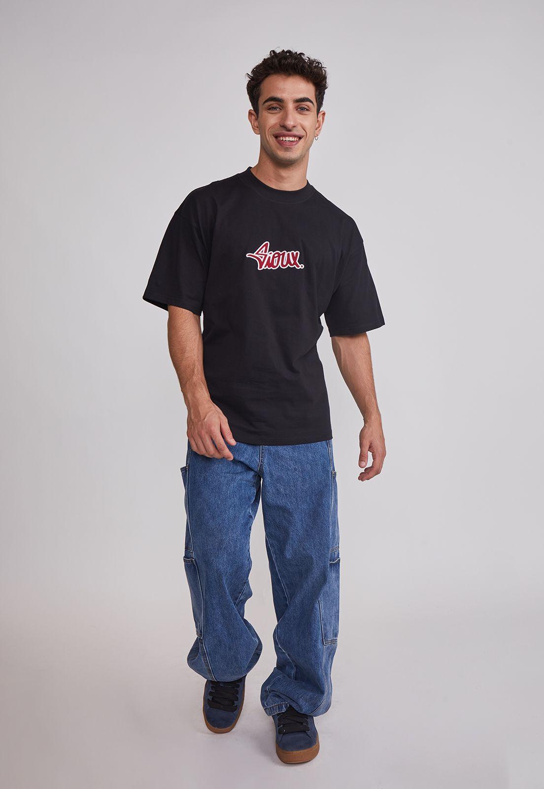 Polera Hombre Bordados Negro Sioux-1