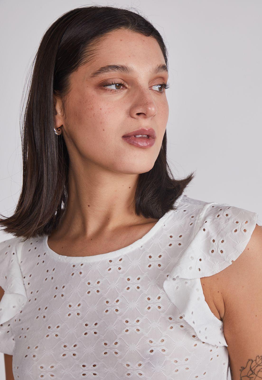 Polera Mujer Texturada Broderie Blanco Sioux-2