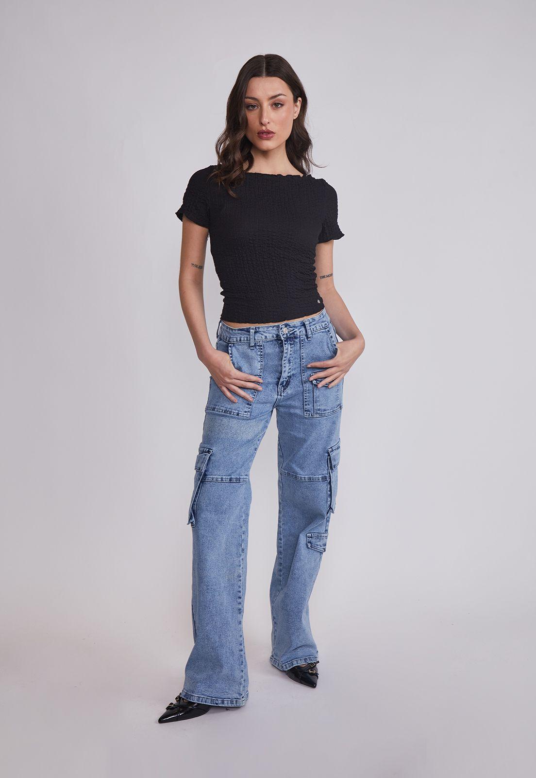 Polera Mujer Texturada Rulet Negro Sioux-4