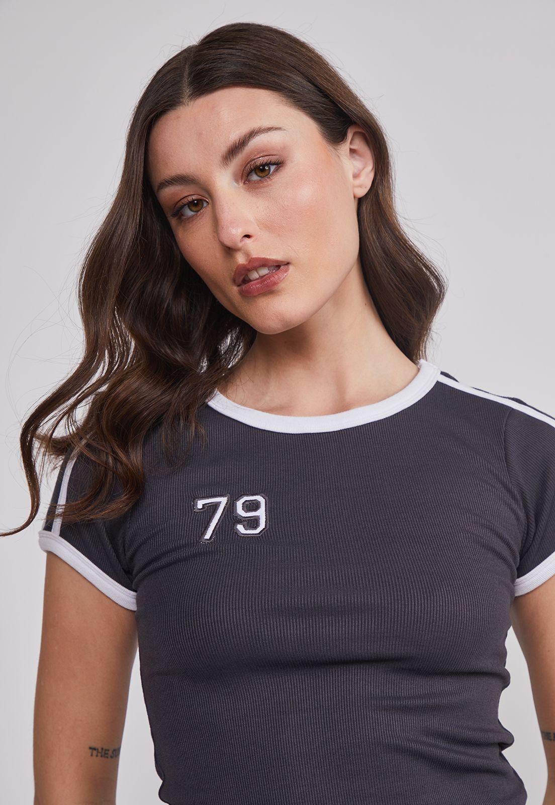 Polera Mujer Baby Tee Numero Gris Sioux-2