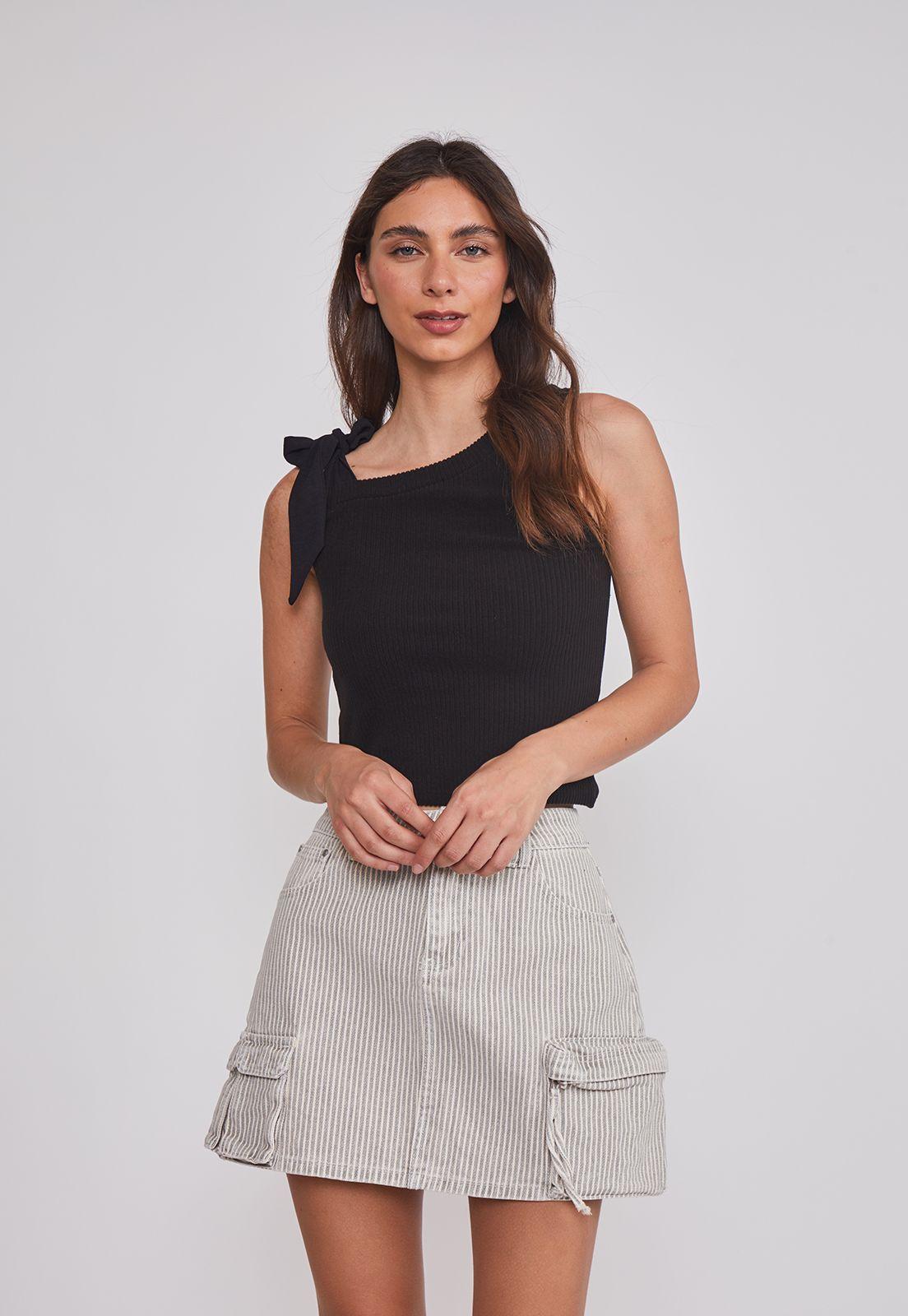 Peto Mujer Hombro Lazo Negro Sioux-0