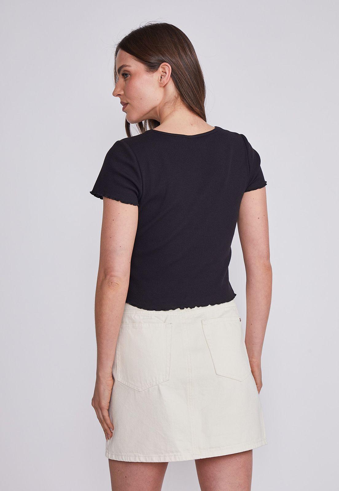 Polera Mujer Negro Escote V Sioux-2