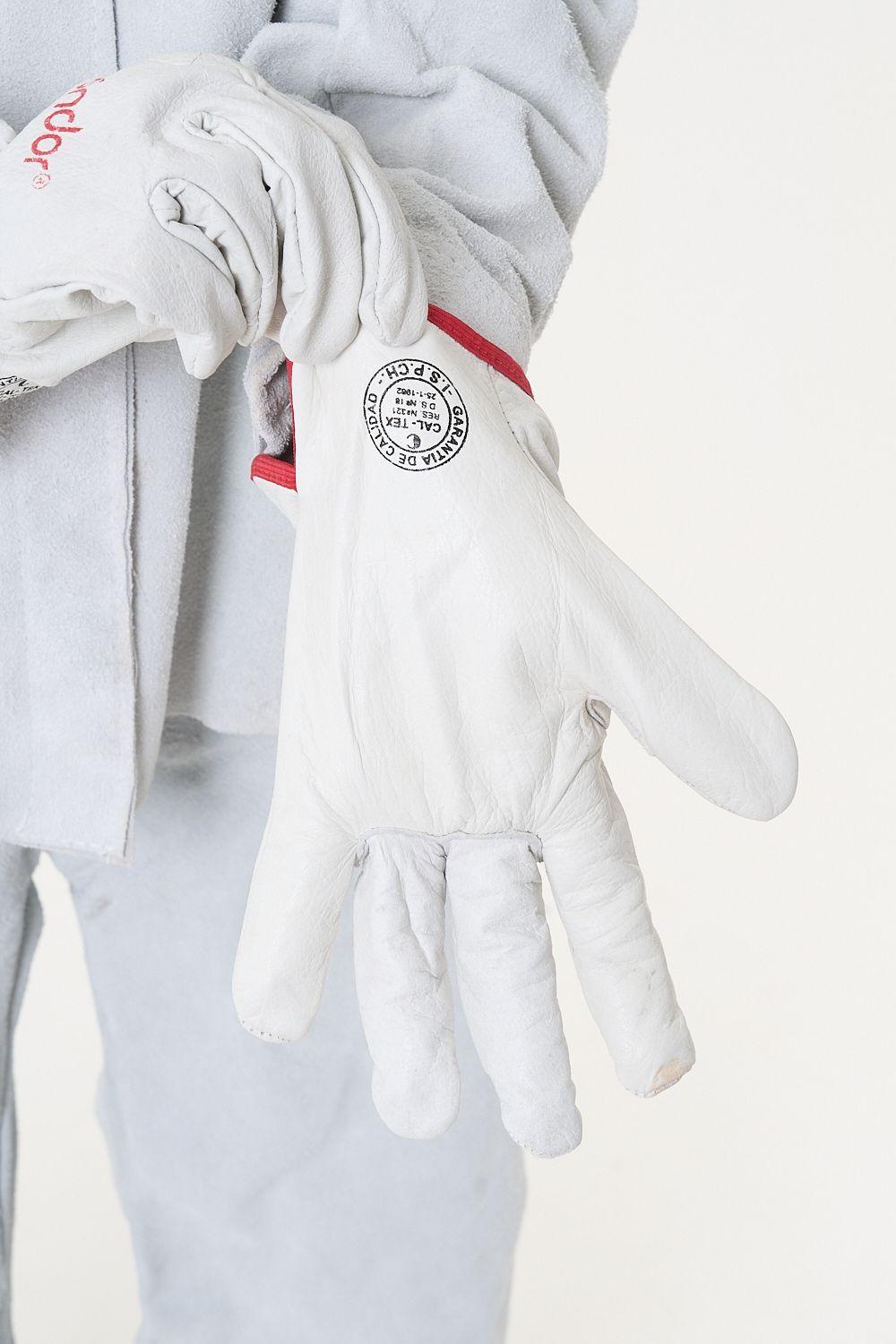 Guante de Cuero Cabritilla Natural Sin Forro-5