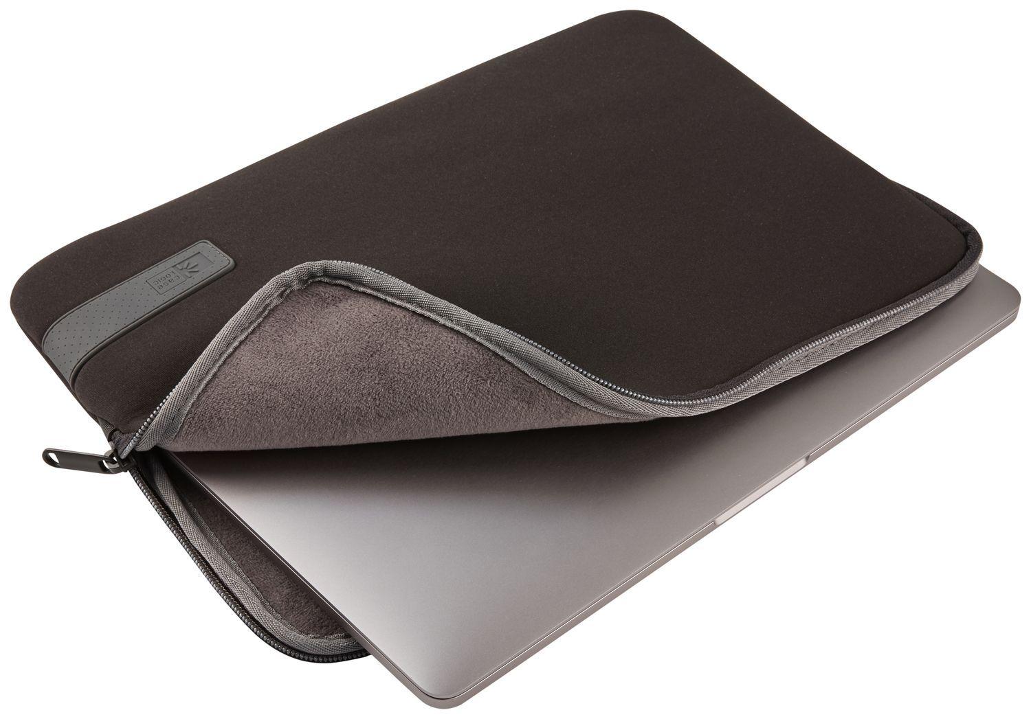 Funda Case Logic Para Macbook 13" Negra-3