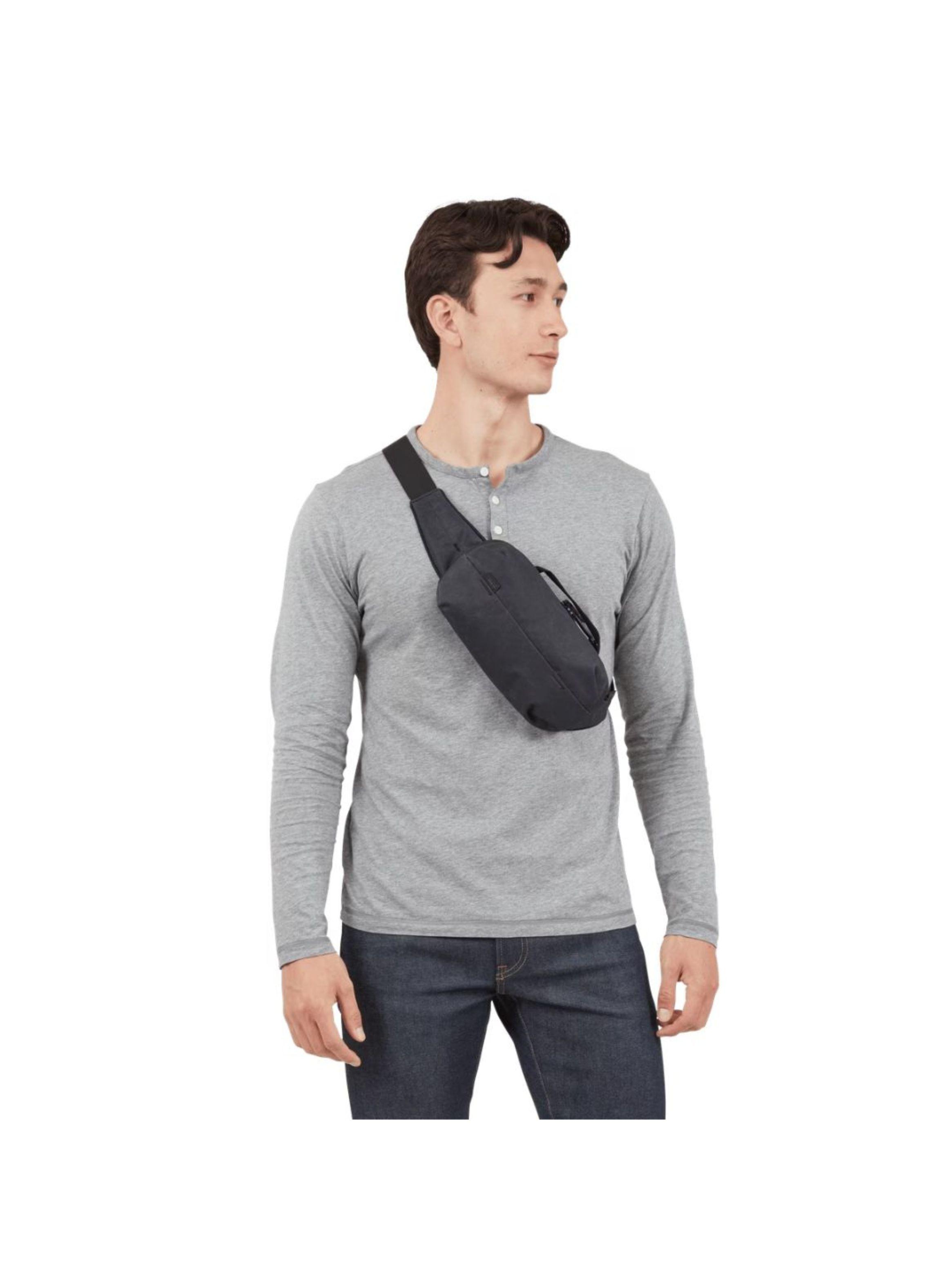 Banano Thule Aion 2 lt Color Negro-3