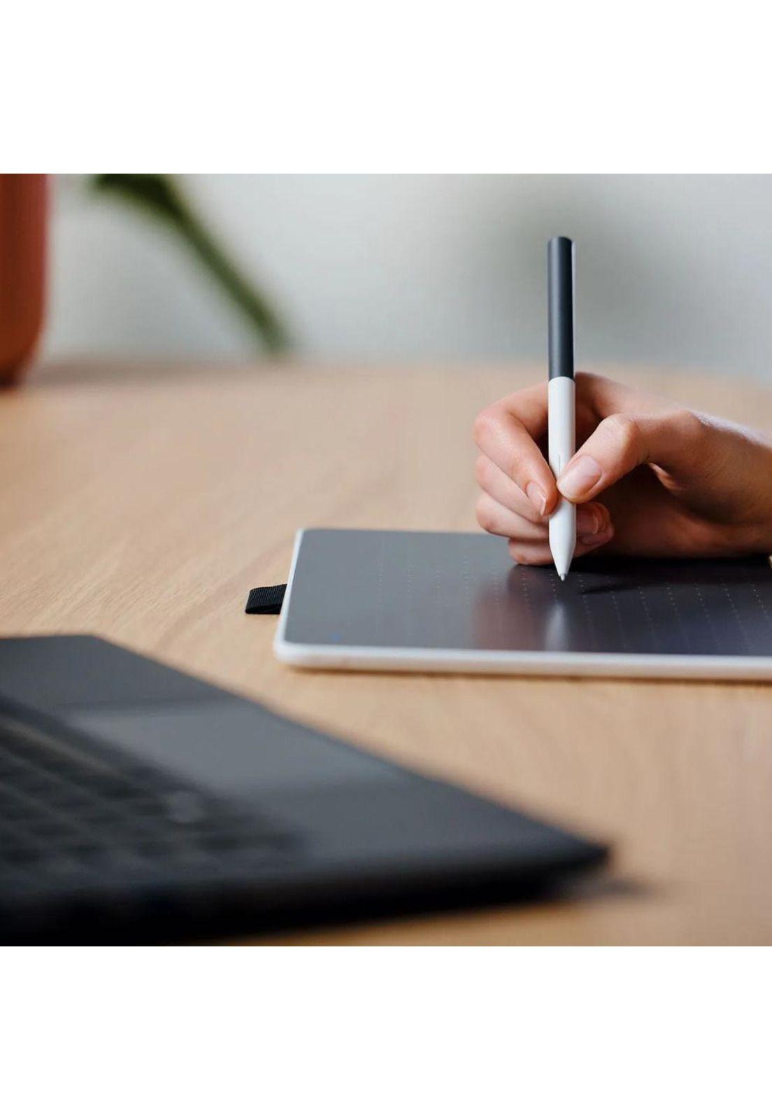 Tableta Wacom One Small Bluetooth USB-C CTC4110WLW0A-4