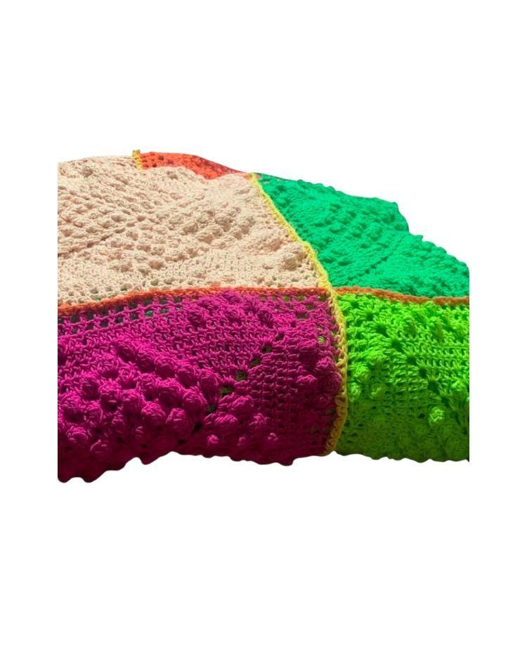 COLCHA A CROCHET MULTICOLOR CUBRECAMA-0