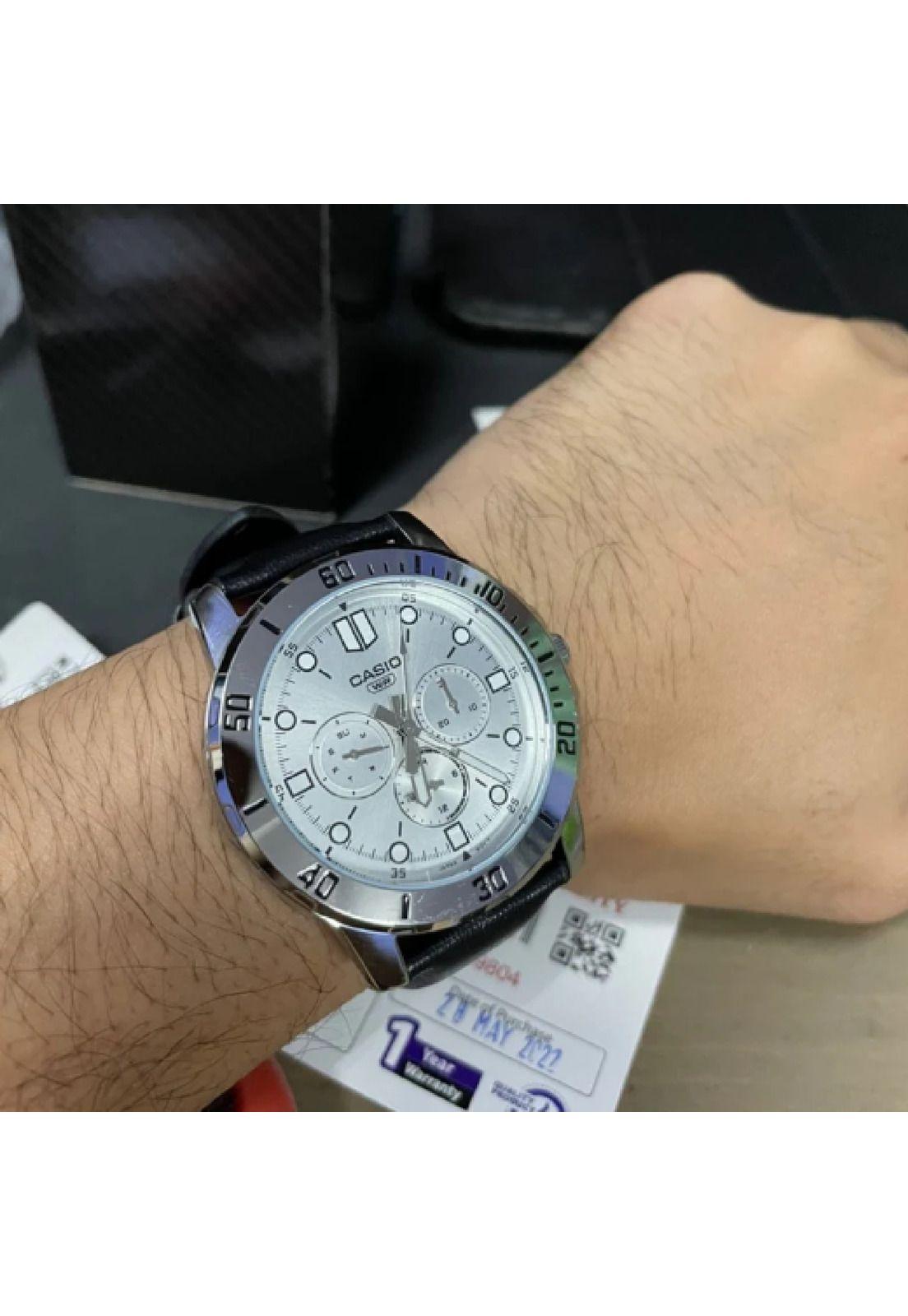 Reloj Mtp-Vd300l-7e Hombre Analogo Cuero -3