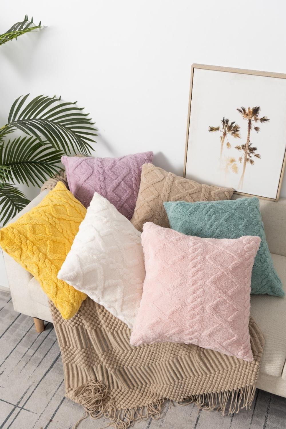 Funda Decorativa Muy Suave Modelo Pelo Trenzado-1