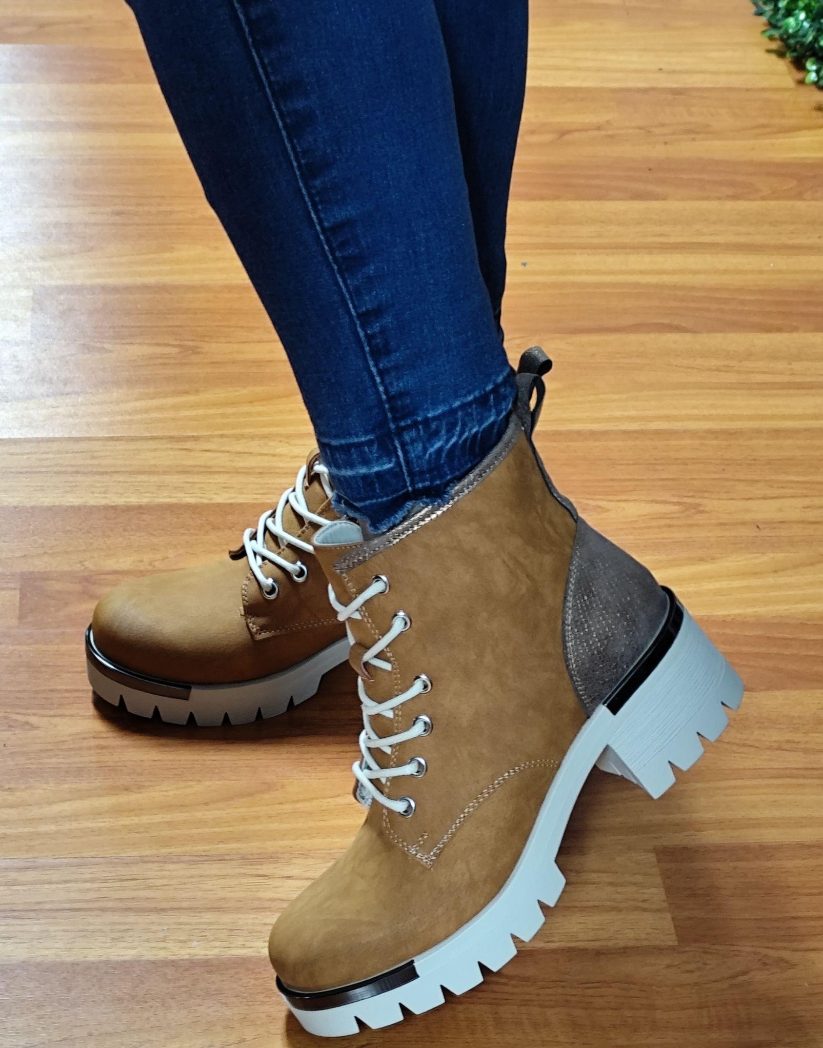 Botín Para Dama en Gamuza ecocuero M469-0