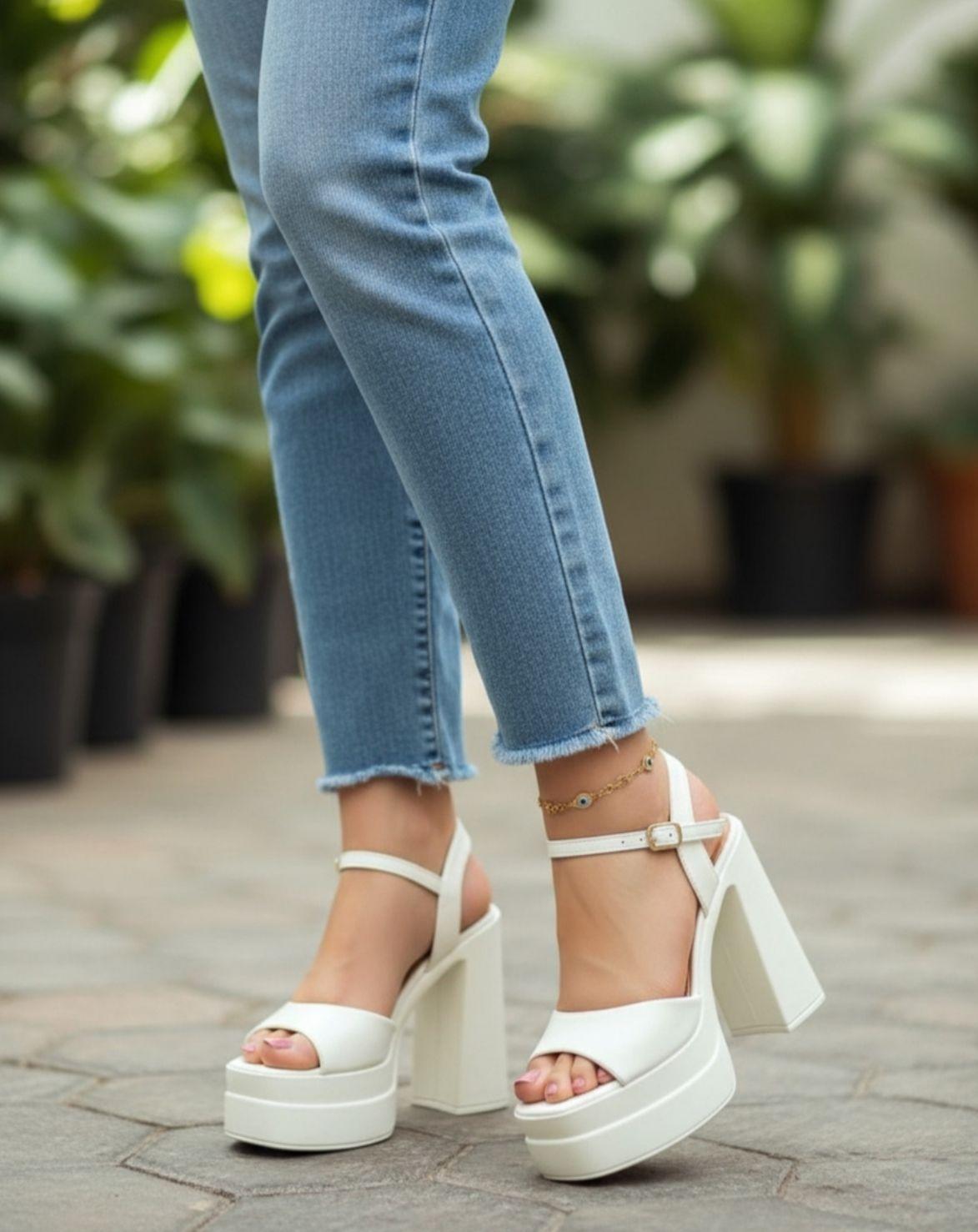 Sandalias Mujer Taco Alto con Plataforma M403.-4