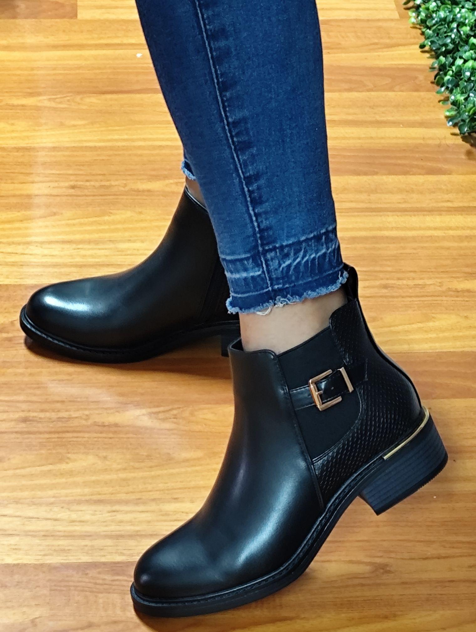 Botin para Dama Taco Bajo M445-1