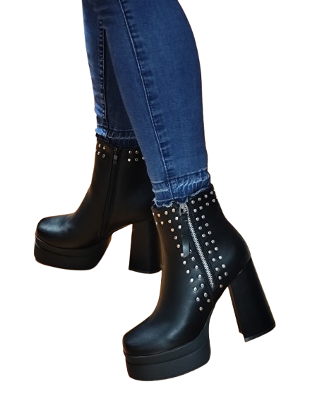 Botin Mujer con Tachas Taco Alto M349-0