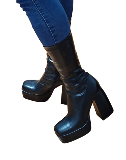 Bota  Mujer Taco Alto con Plataforma M472-0