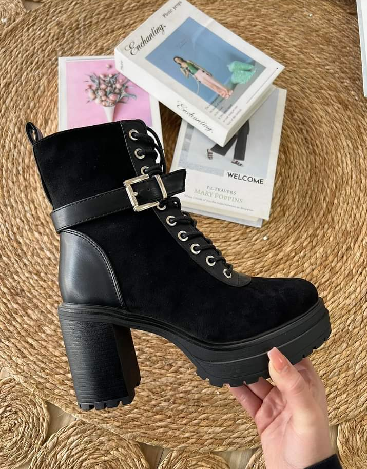Botin Mujer en Gamuza Taco Alto M381-2