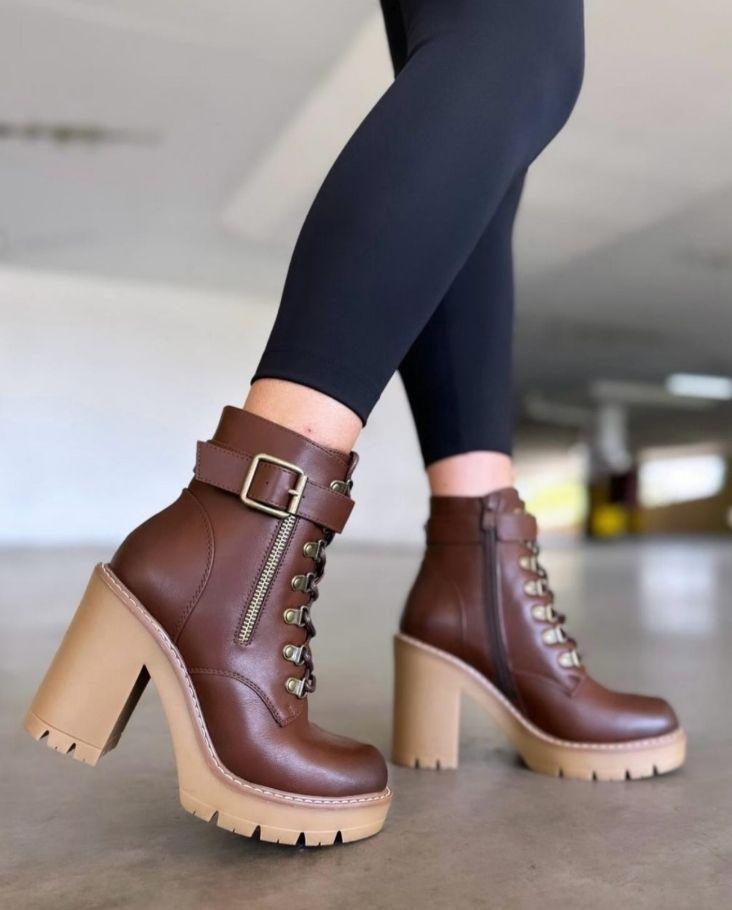 Botin Mujer con Plataforma M360 Horma Grande-1