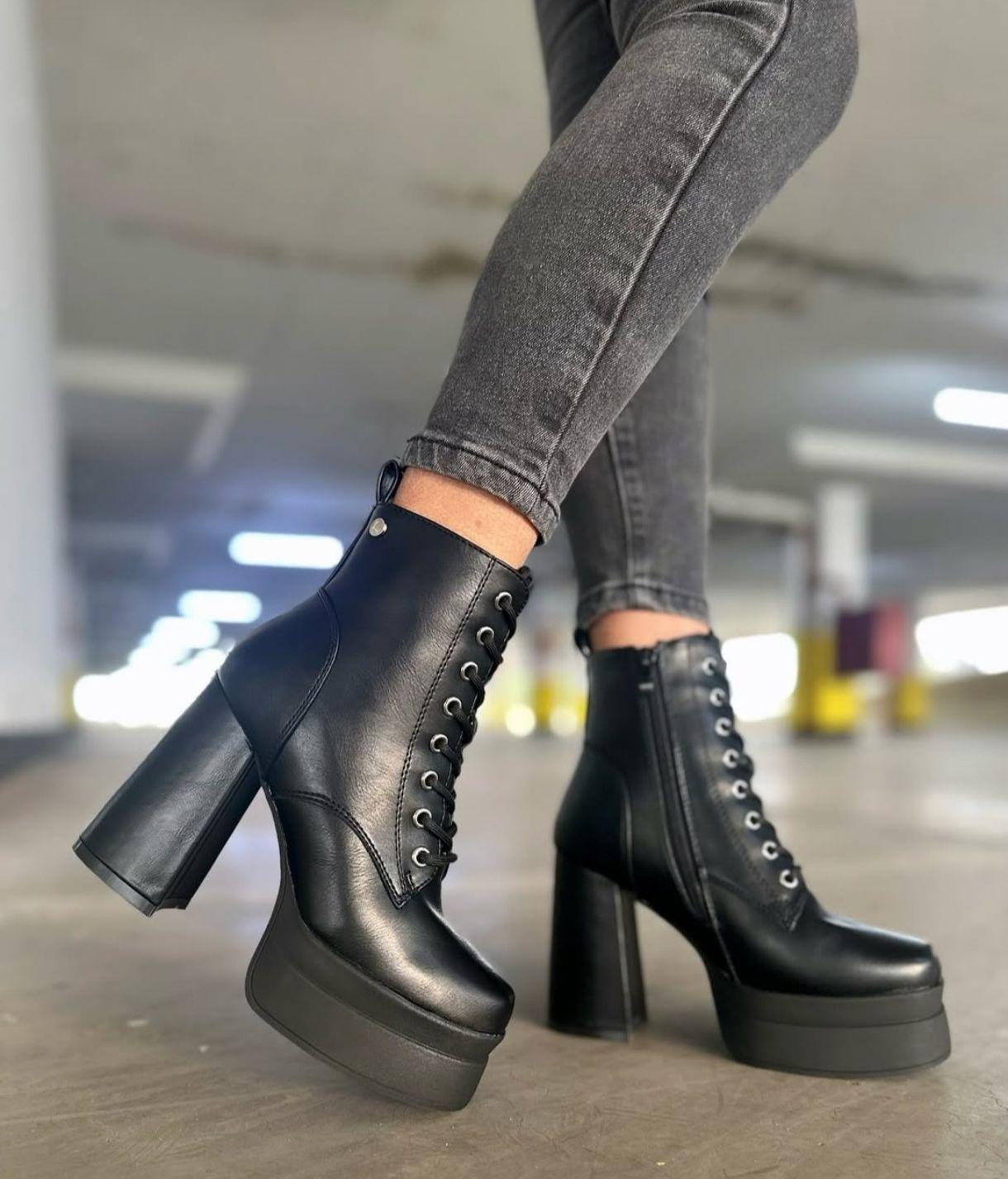Botines Mujer Taco Alto con Plataforma M481-1